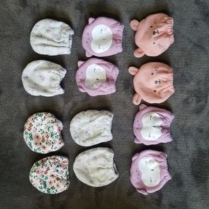 Newborn Mittens